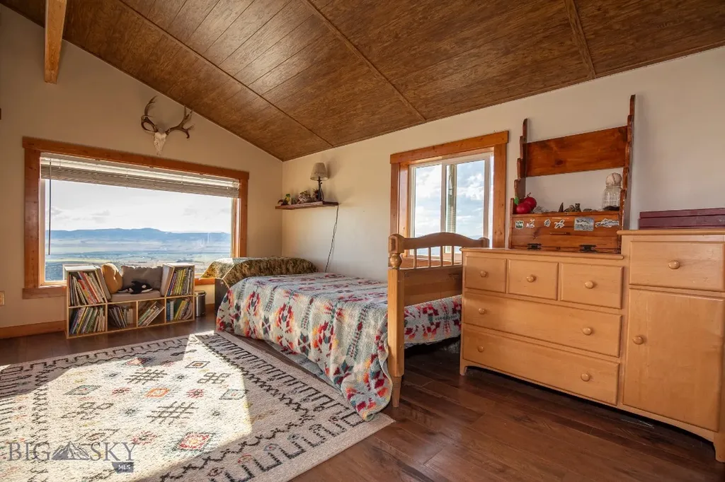 380 Lone Wolf Trail Three Forks MT 59752