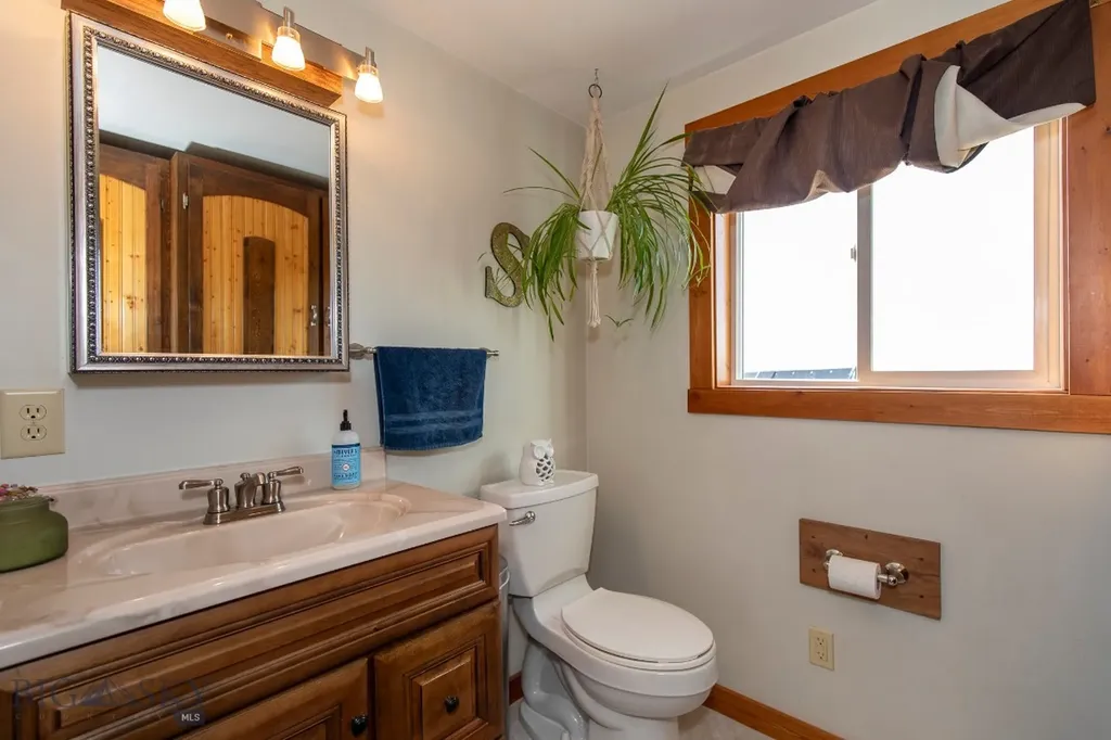 380 Lone Wolf Trail Three Forks MT 59752