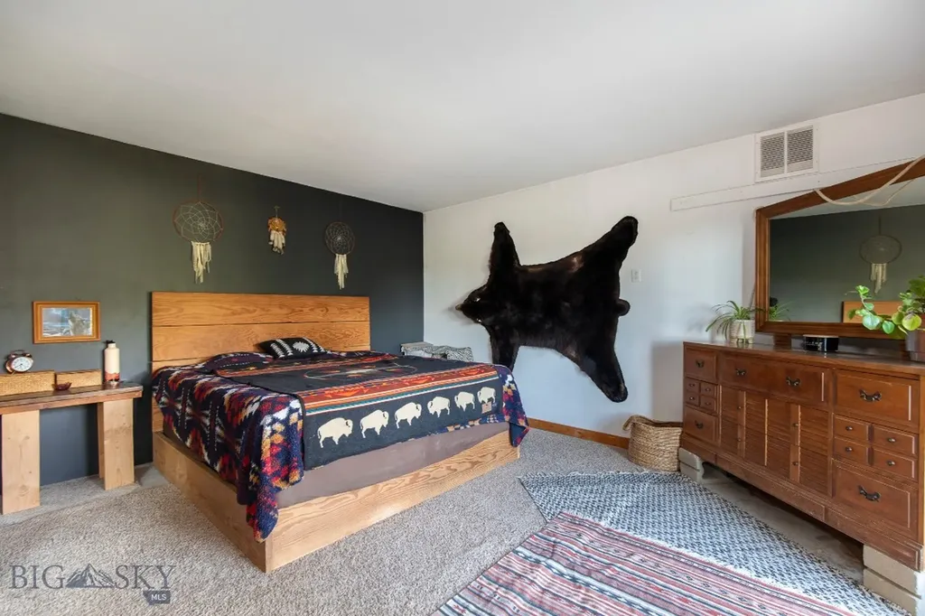 380 Lone Wolf Trail Three Forks MT 59752