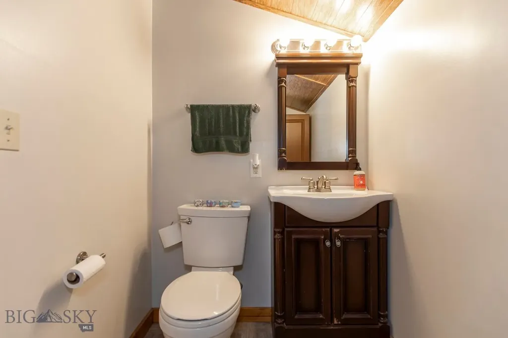 380 Lone Wolf Trail Three Forks MT 59752