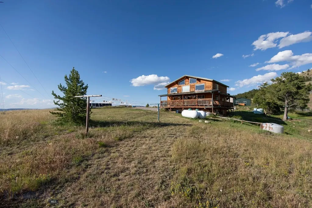 380 Lone Wolf Trail Three Forks MT 59752