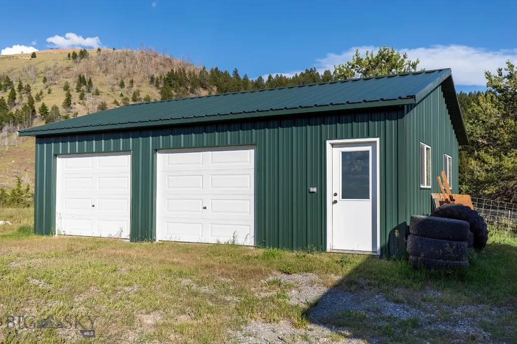 380 Lone Wolf Trail Three Forks MT 59752
