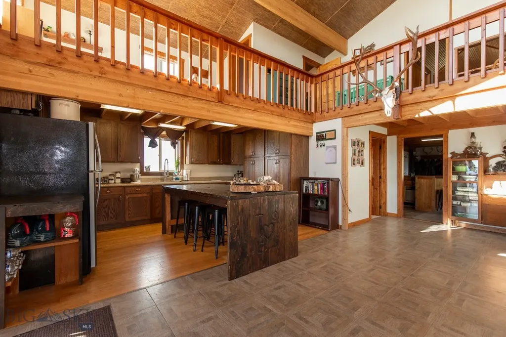 380 Lone Wolf Trail Three Forks MT 59752