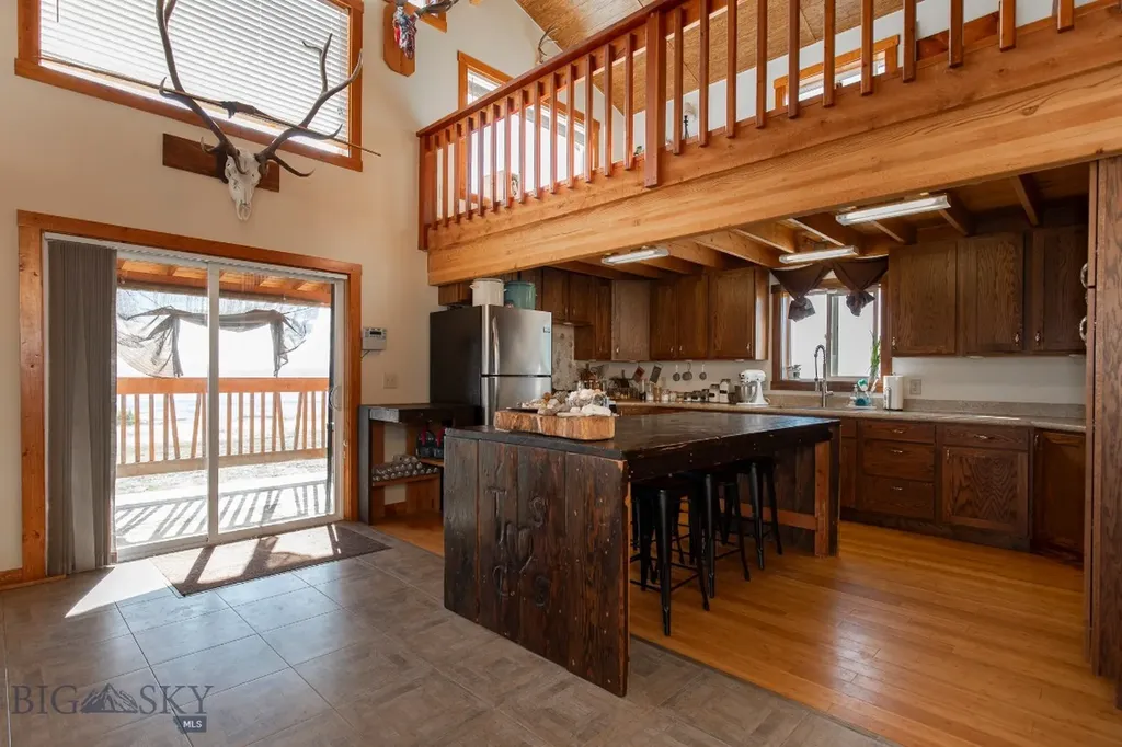 380 Lone Wolf Trail Three Forks MT 59752