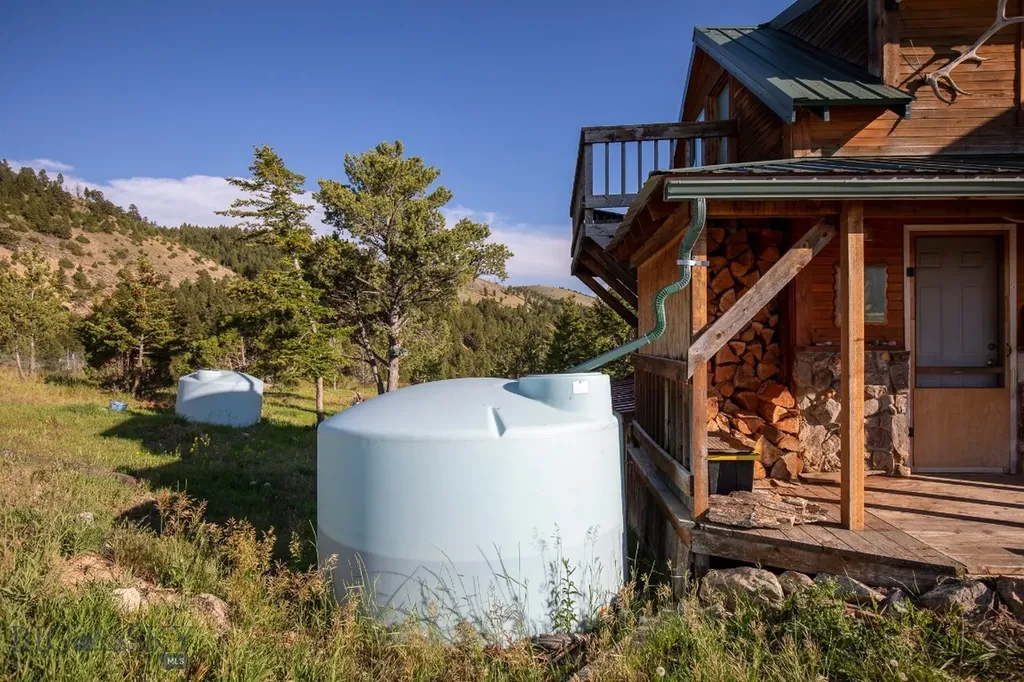 380 Lone Wolf Trail Three Forks MT 59752