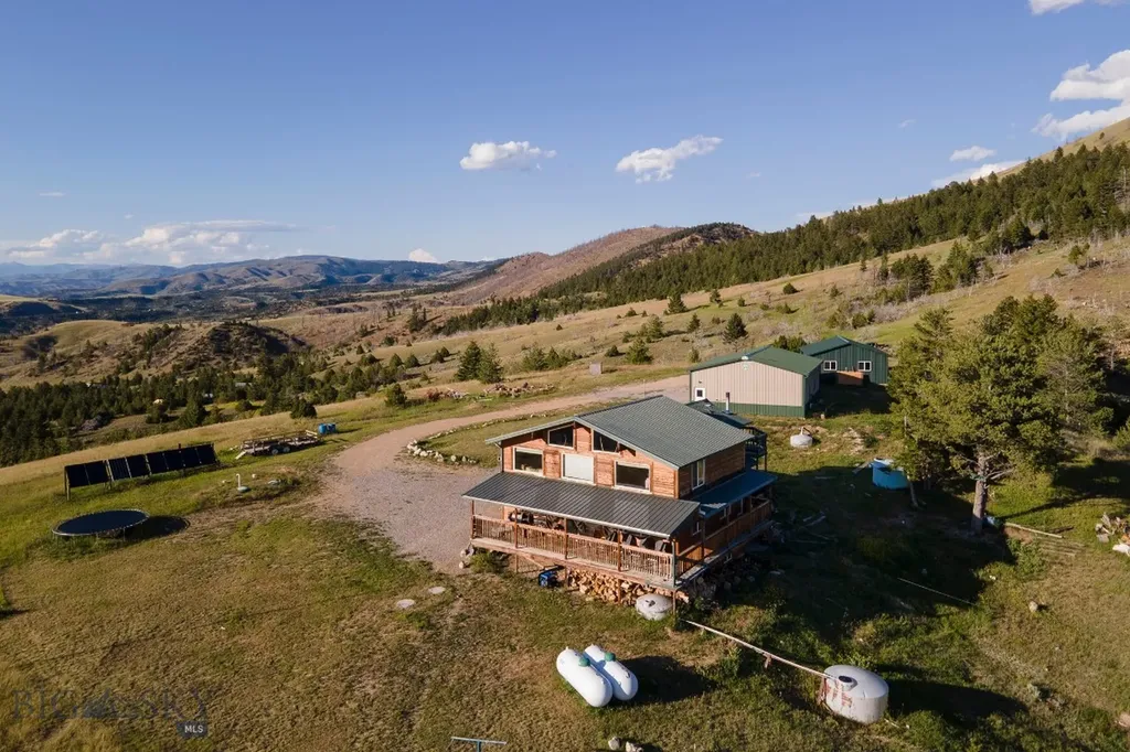 380 Lone Wolf Trail Three Forks MT 59752