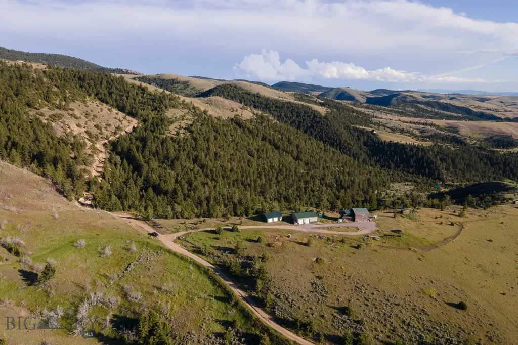 380 Lone Wolf Trail Three Forks MT 59752