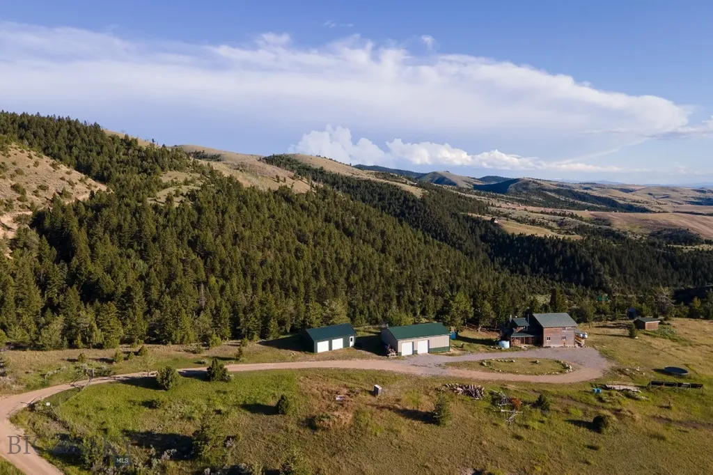 380 Lone Wolf Trail Three Forks MT 59752