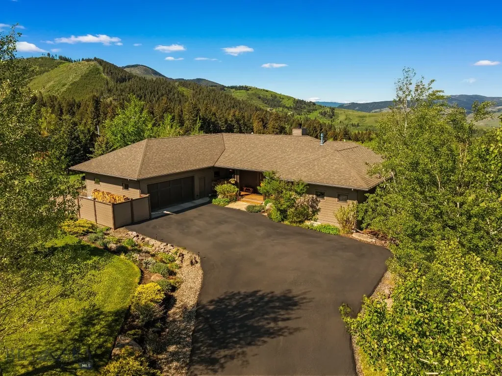 303 S Big Elk Meadow Road Gallatin Gateway MT 59730