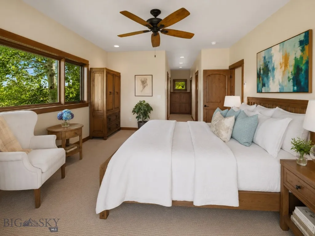 303 S Big Elk Meadow Road Gallatin Gateway MT 59730