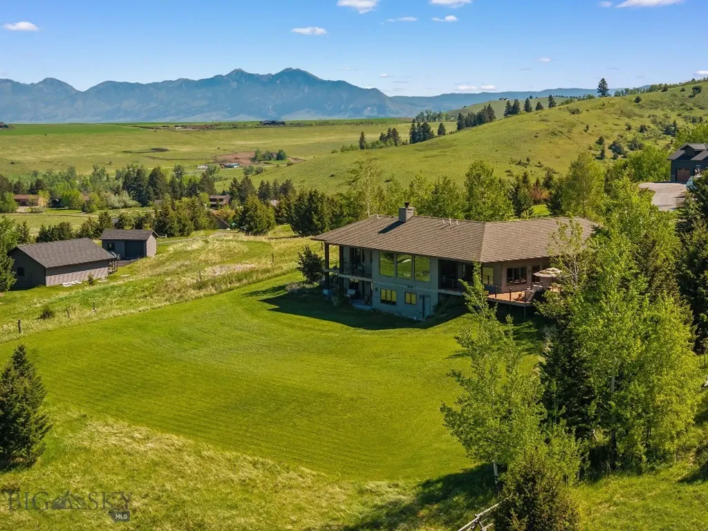 303 S Big Elk Meadow Road Gallatin Gateway MT 59730