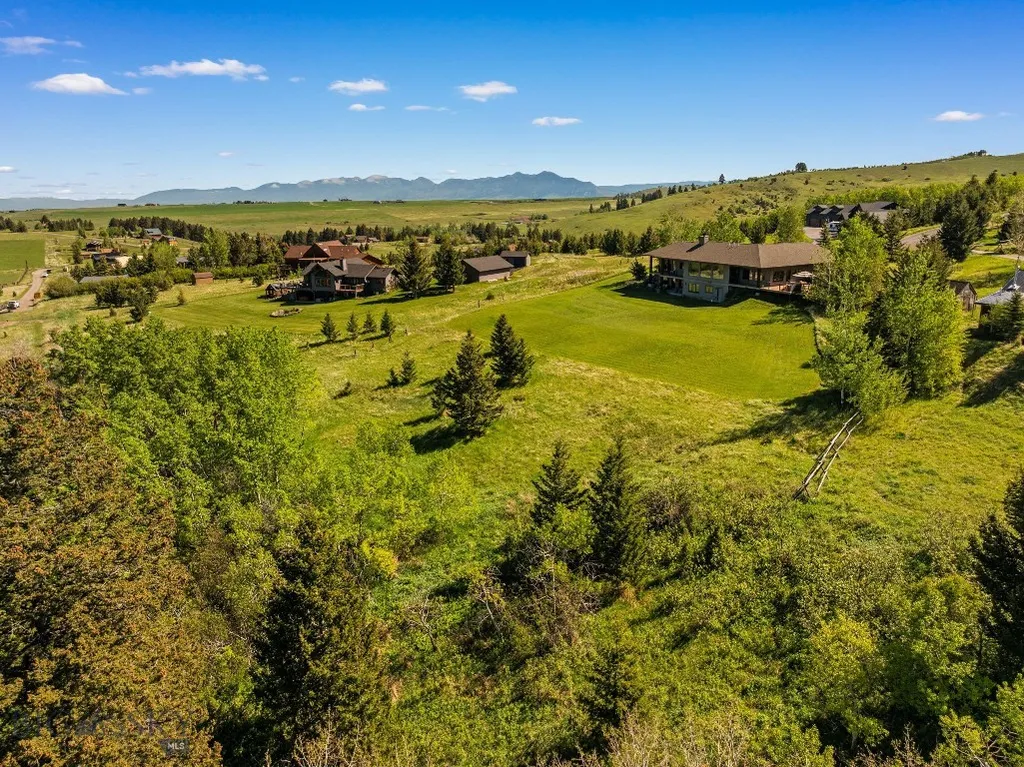 303 S Big Elk Meadow Road Gallatin Gateway MT 59730