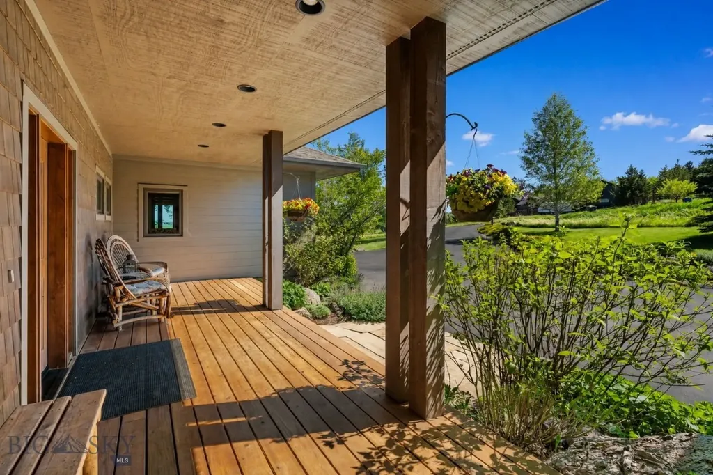 303 S Big Elk Meadow Road Gallatin Gateway MT 59730