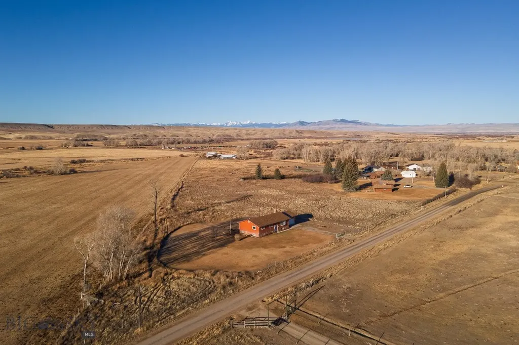 453 Middle Road Sheridan MT 59749