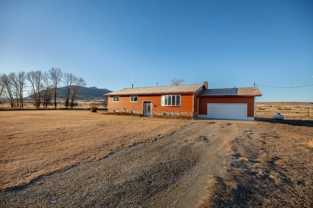 453 Middle Road Sheridan MT 59749