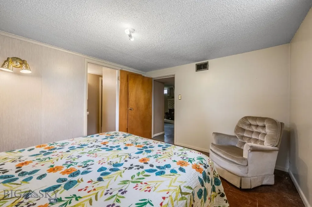 825 E Parkview Court Dillon MT 59725