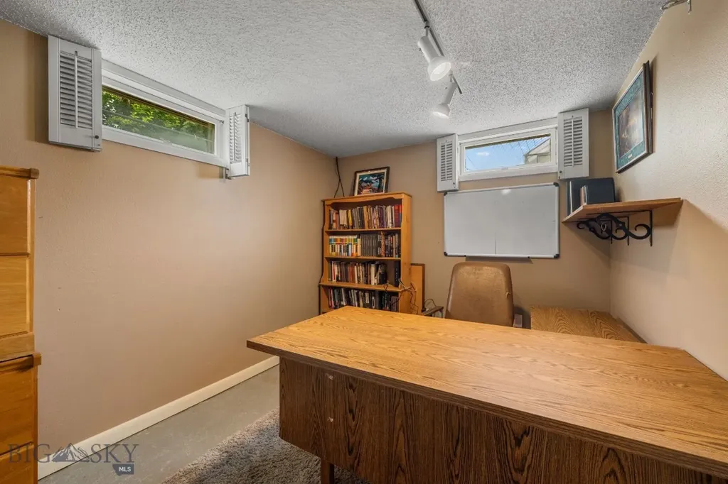 825 E Parkview Court Dillon MT 59725