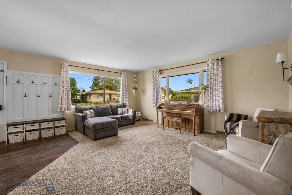 825 E Parkview Court Dillon MT 59725