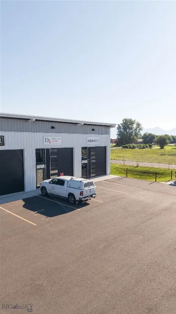 1828 Amsterdam Road Belgrade MT 59714