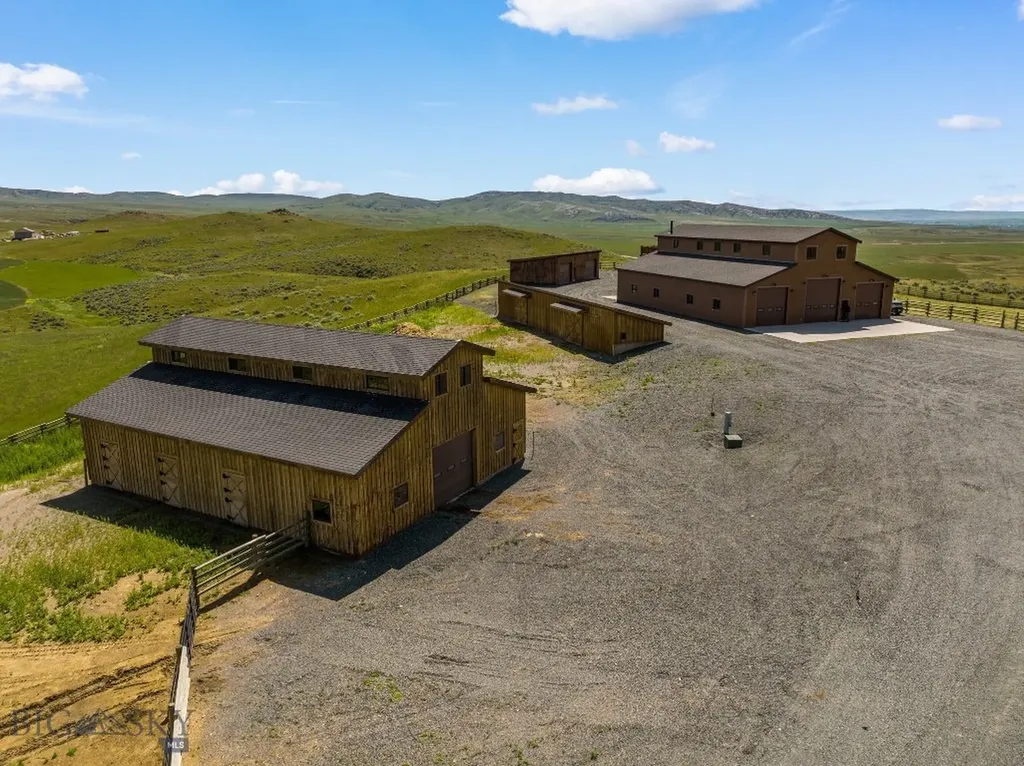 26 Dalesview Three Forks MT 59752