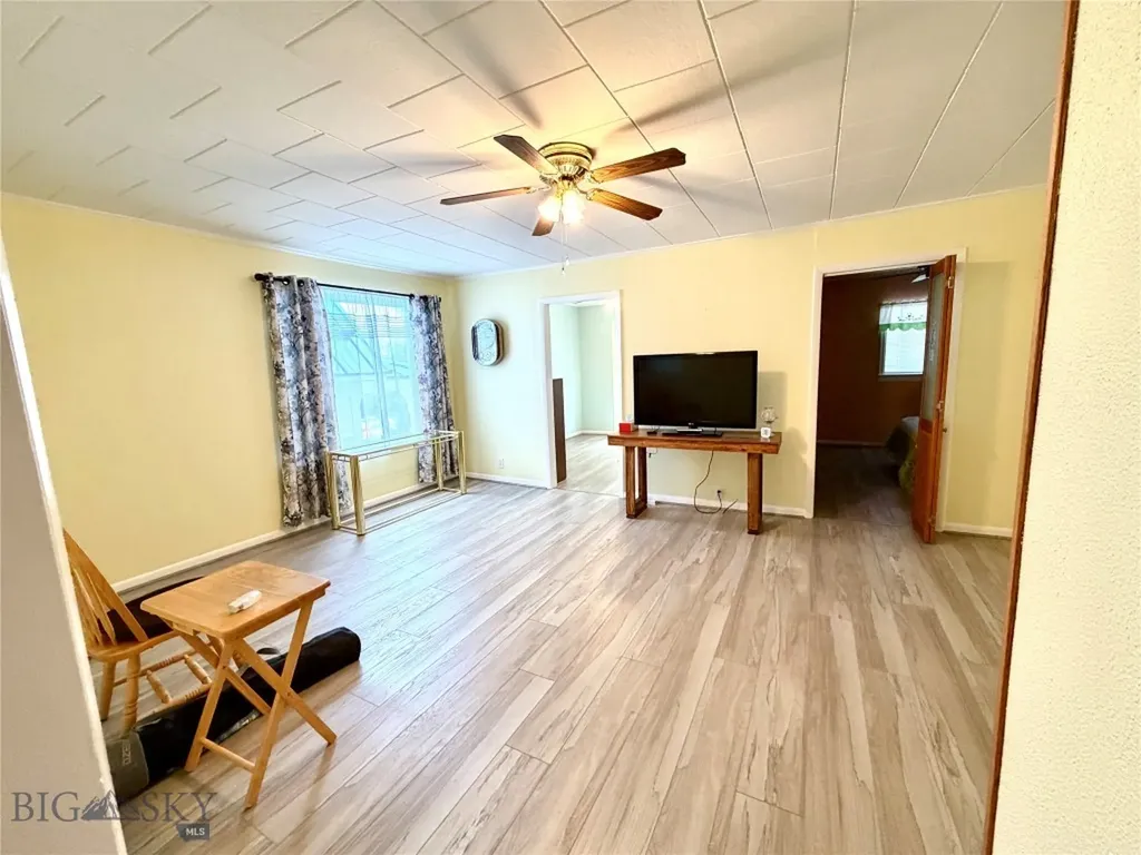 605 E Park Avenue Anaconda MT 59711