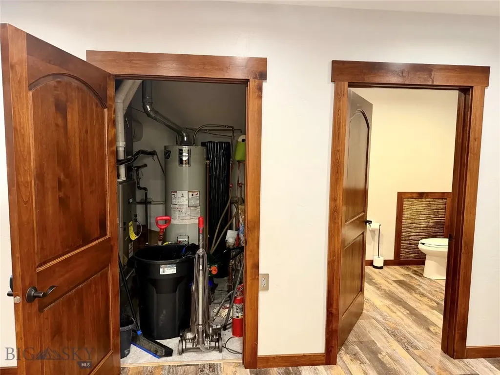 311 12th Street W Chinook MT 59523