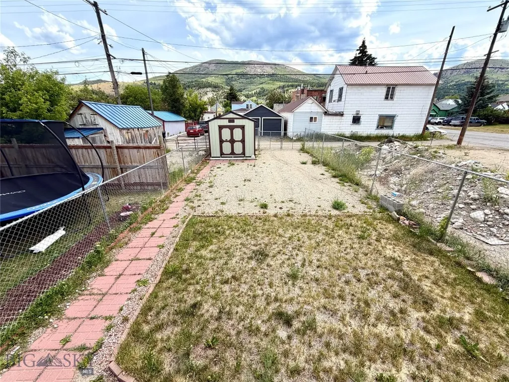 605 E Park Avenue Anaconda MT 59711