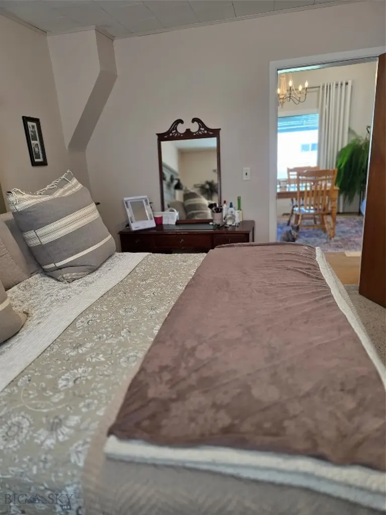 405 N Pacific Dillon MT 59725