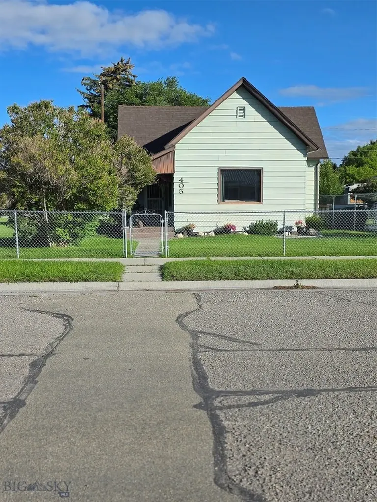 405 N Pacific Dillon MT 59725