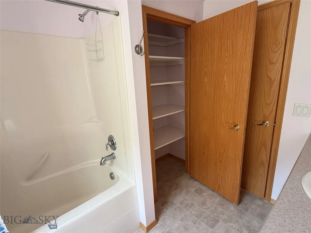 82 Midway Churchill MT 59741