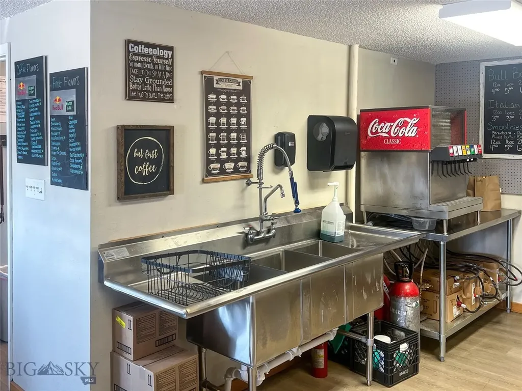 153 Big Timber Loop Road Big Timber MT 59011