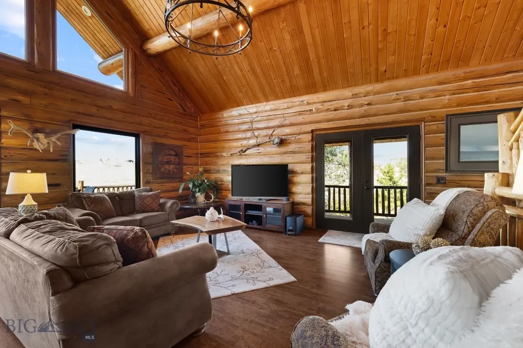 160 Falling Star Trail Park City MT 59063