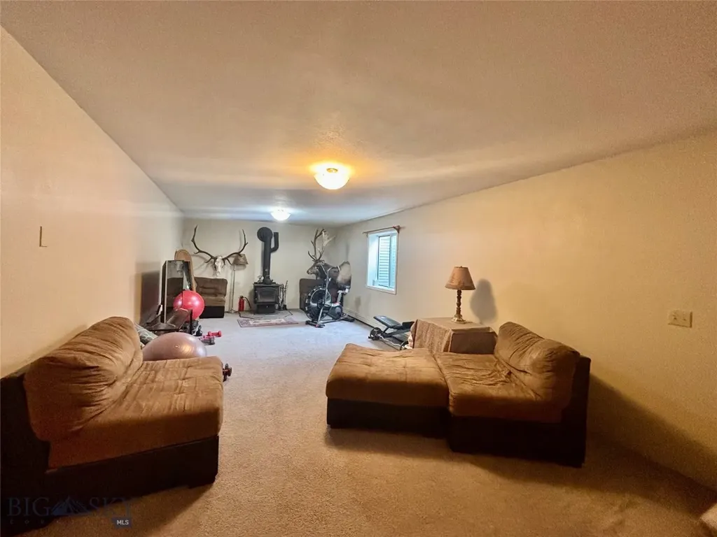 50 Christine Lane Dillon MT 59725