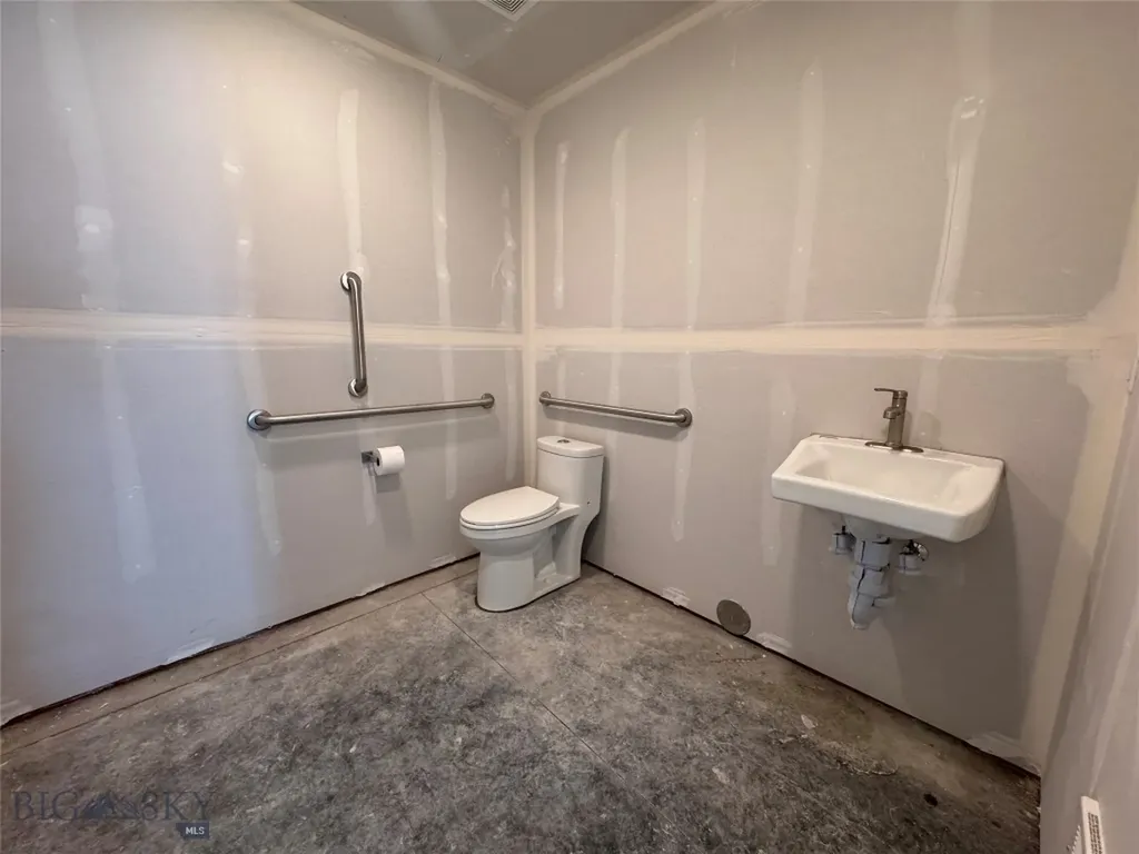 1102 Jackrabbit Lane Belgrade MT 59714