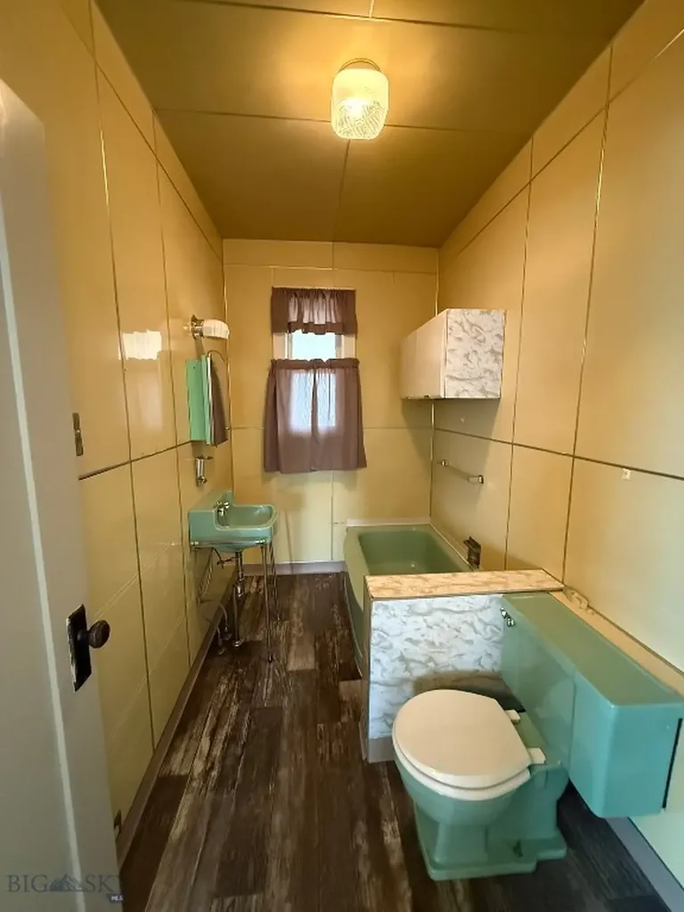 508 W Platinum Butte MT 59701