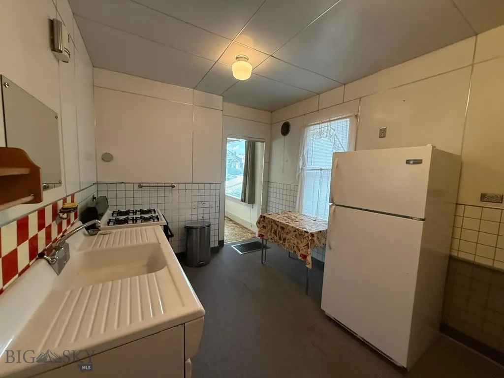 508 W Platinum Butte MT 59701