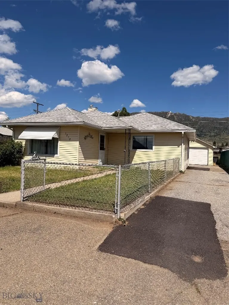 1818 Stuart Butte MT 59701