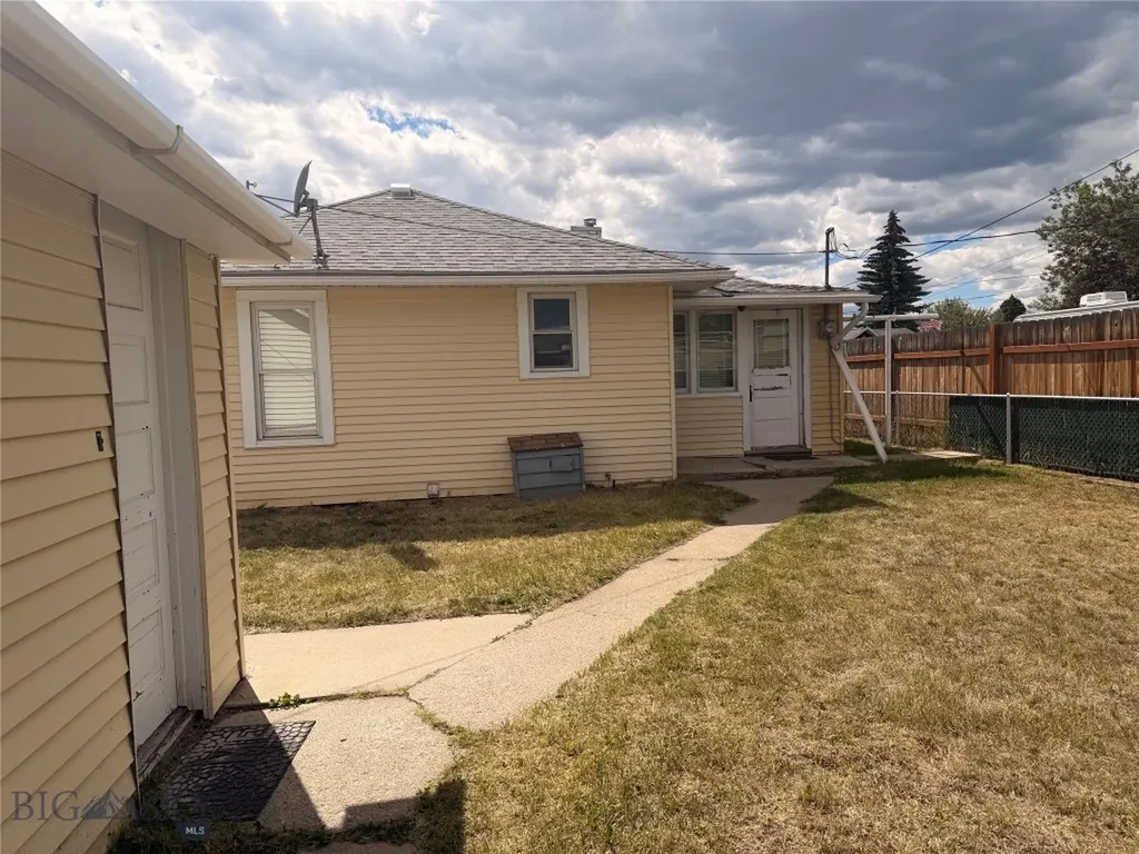 1818 Stuart Butte MT 59701