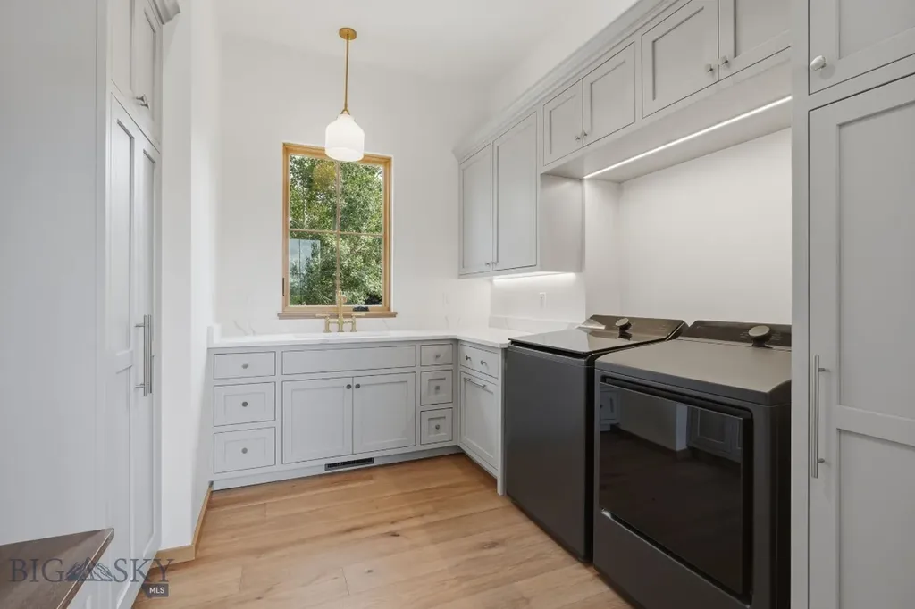 609 Tillyfour Road Bozeman MT 59718