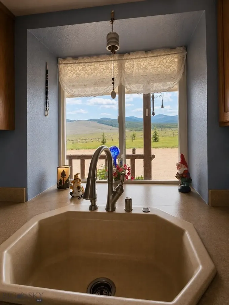 3401 Steel Creek Road Wisdom MT 59761