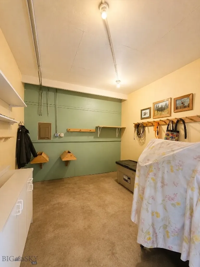 3401 Steel Creek Road Wisdom MT 59761