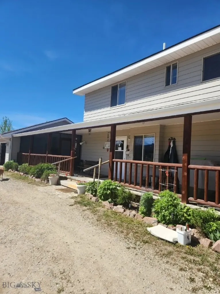 3401 Steel Creek Road Wisdom MT 59761