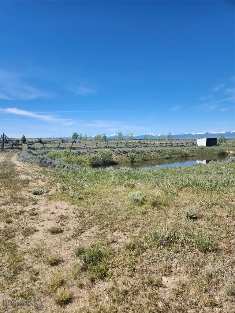 3401 Steel Creek Road Wisdom MT 59761