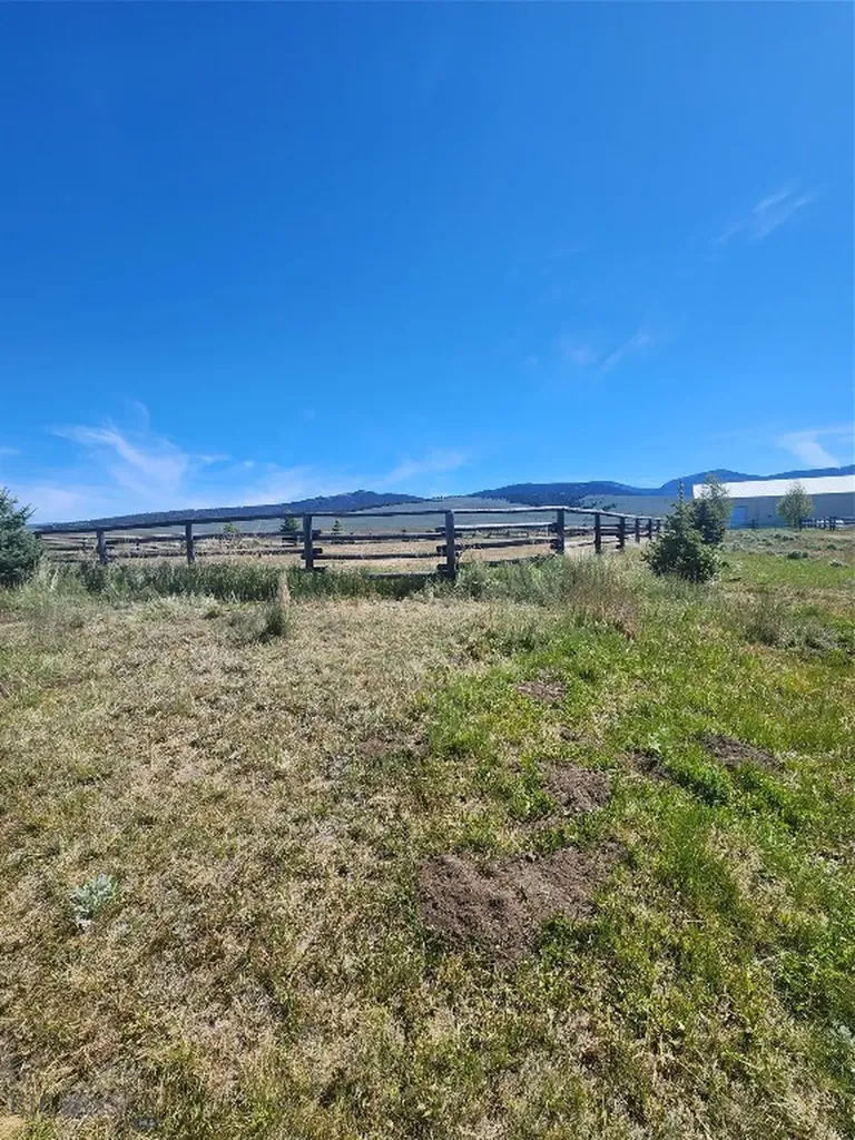 3401 Steel Creek Road Wisdom MT 59761