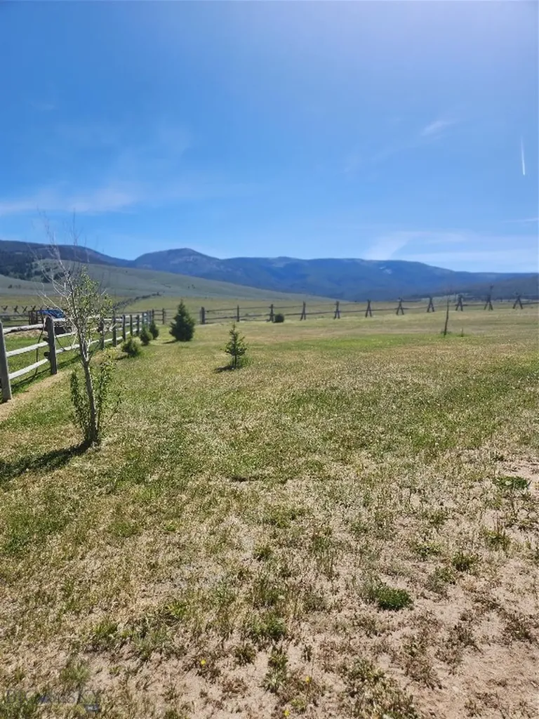 3401 Steel Creek Road Wisdom MT 59761