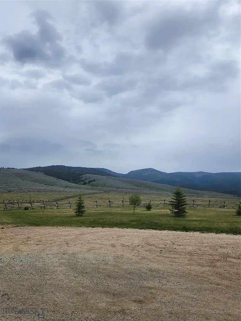 3401 Steel Creek Road Wisdom MT 59761