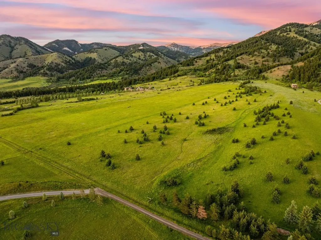 Tbd Sypes Canyon Spur Road Bozeman MT 59715