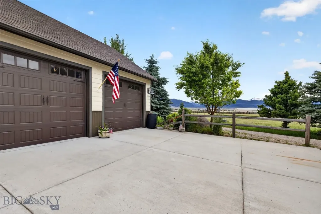 6 Sphinx Mountain Court Ennis MT 59729