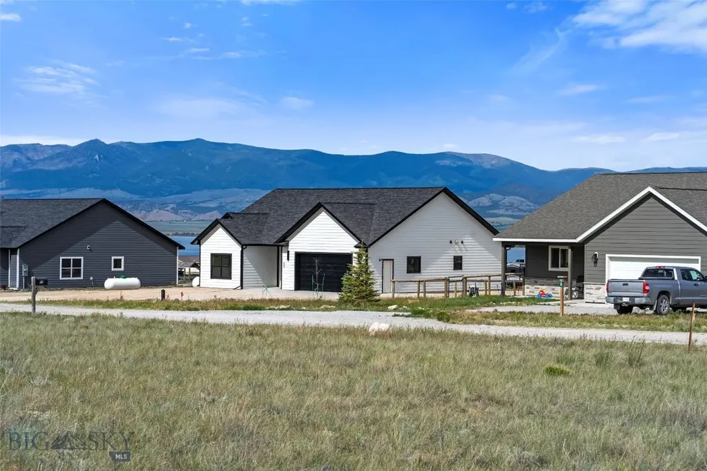 60 Nez Perce Trail Townsend MT 59644