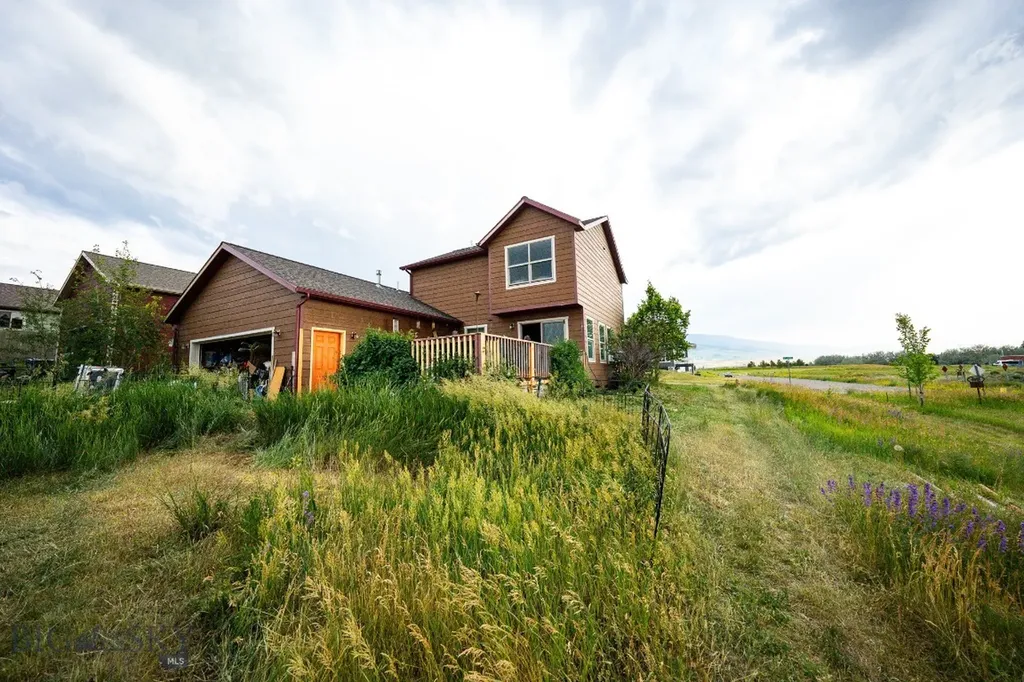830 N 12th Livingston MT 59047